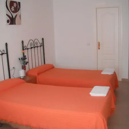 ゲストハウス La Molina