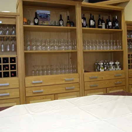 ゲストハウス La Molina アロラ